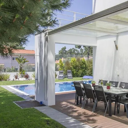 Caldas Prata - Extraordinary 5 Bedroom In Aroeira - Air Conditioning - Pool Table